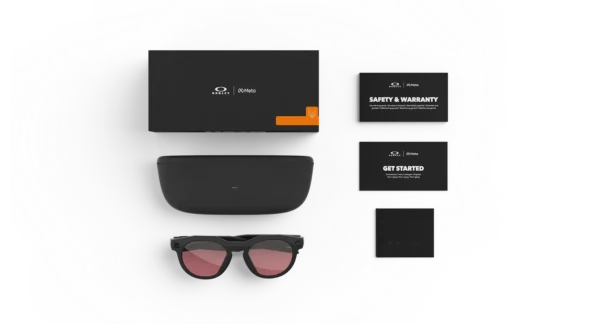 OAKLEY META  HSTN SMART GLASSES